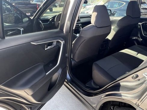 Used 2024 Toyota RAV4 XLE image 21