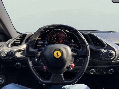 Used 2018 Ferrari 488 GTB image 33