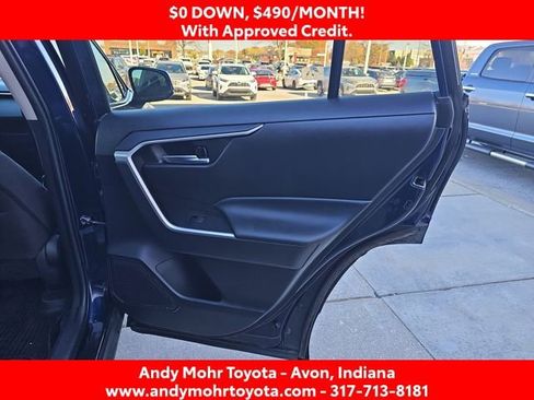 Used 2022 Toyota RAV4 XLE AWD/4WD image 32