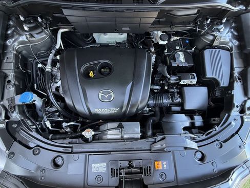 Used 2018 MAZDA CX-5 Touring w/ Preferred Equipment Package FWD image 32
