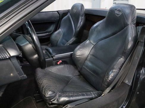 Used 1996 Chevrolet Corvette Convertible RWD image 16