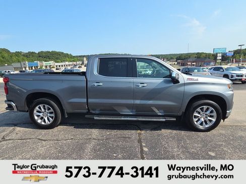 Used 2021 Chevrolet Silverado 1500 LTZ w/ Z71 Off-Road Package AWD/4WD image 10