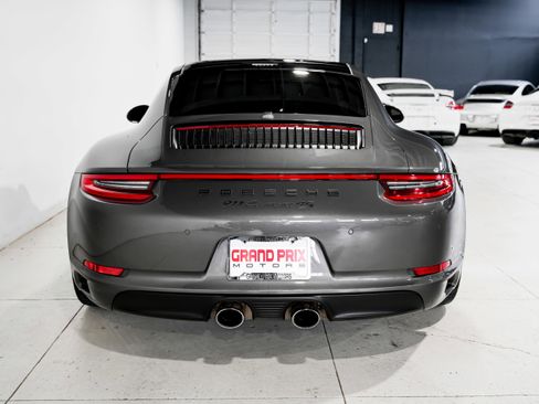 Used 2019 Porsche 911 Carrera 4S image 5