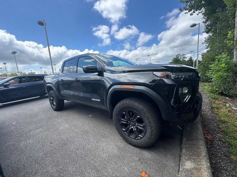 Used 2024 GMC Canyon Elevation w/ Convenience Package AWD/4WD image 6