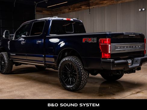 Used 2021 Ford F250 Platinum w/ FX4 Off-Road Package image 7