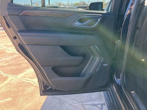 Used 2022 Chevrolet Tahoe Premier RWD image 20