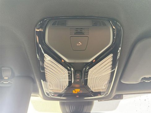 Used 2023 BMW X5 sDrive40i w/ Premium Package image 22