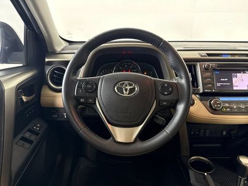 Used 2014 Toyota RAV4 Limited FWD image 32