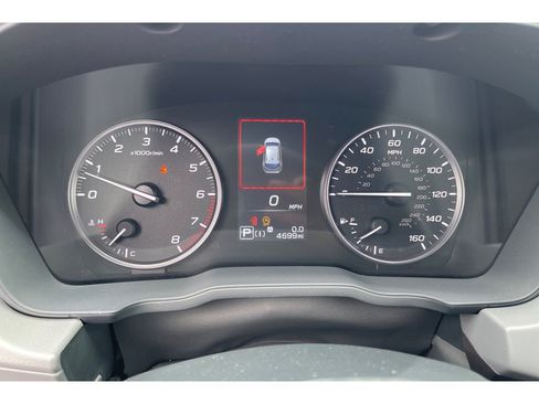 Used 2026 Subaru Crosstrek 2.0i Premium AWD/4WD image 40