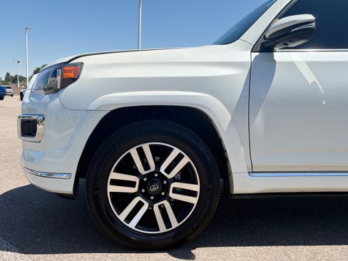 Used 2023 Toyota 4Runner Limited AWD/4WD image 11