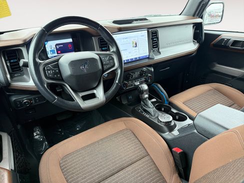 Certified 2022 Ford Bronco Outer Banks image 15