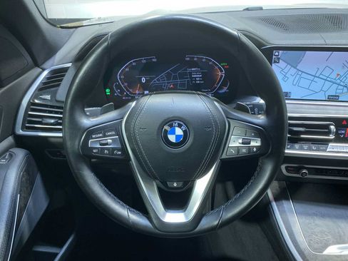 Used 2022 BMW X5 xDrive40i w/ Premium Package AWD/4WD image 15