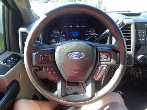 Used 2019 Ford F550 4x4 Regular Cab Super Duty image 16
