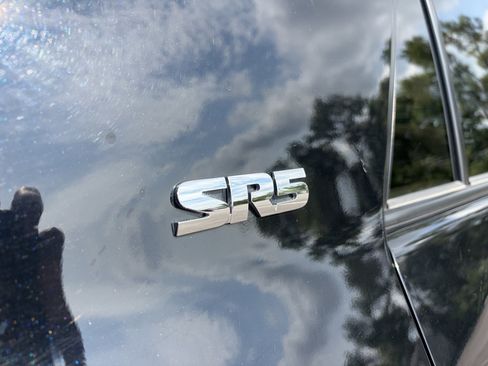 Used 2022 Toyota 4Runner SR5 Premium AWD/4WD image 33