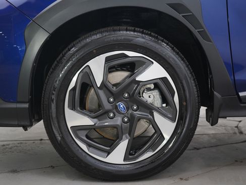 Used 2024 Subaru Crosstrek 2.5i Limited image 29