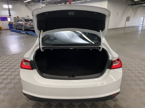 Used 2023 Chevrolet Malibu LT image 18