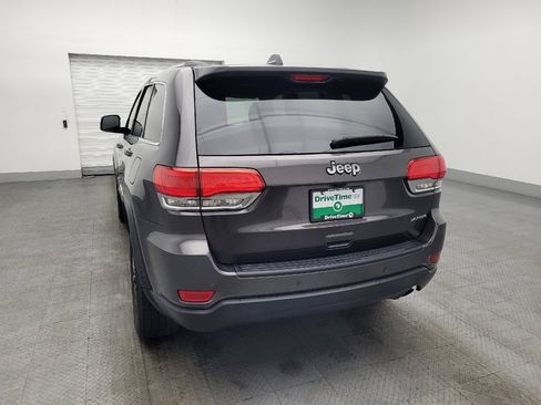 Used 2019 Jeep Grand Cherokee Laredo w/ Laredo X Package image 6