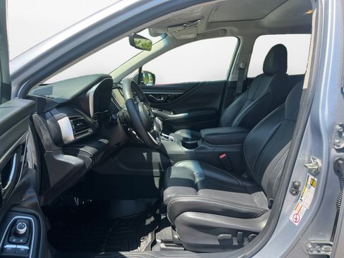 Used 2020 Subaru Outback Limited AWD/4WD image 11