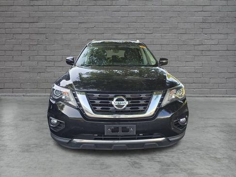 Used 2019 Nissan Pathfinder SV AWD/4WD image 2