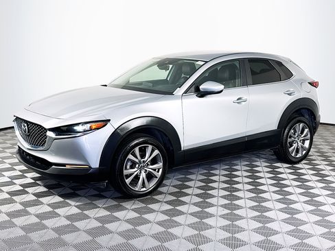 Used 2021 MAZDA CX-30 FWD 2.5 S w/ Select Package image 4
