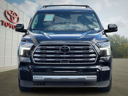 Certified 2024 Toyota Sequoia SR5 image 8