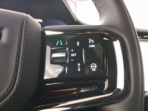 New 2025 Land Rover Range Rover Sport Dynamic SE image 16