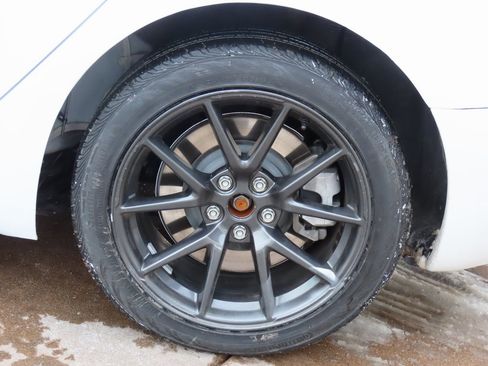 Used 2023 Tesla Model 3 Standard Range image 36