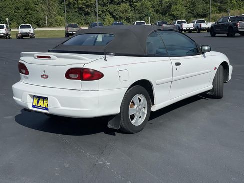 Used 2000 Chevrolet Cavalier Z24 FWD image 10