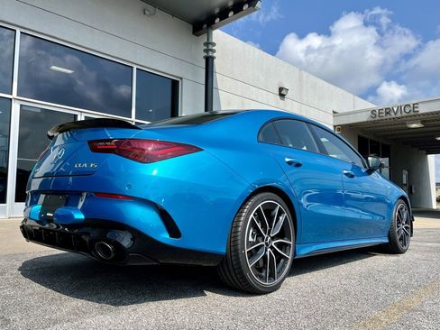 Certified 2025 Mercedes-Benz CLA 35 AMG 4MATIC image 8