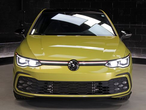 Used 2023 Volkswagen GTI 40th Anniversary Edition FWD image 6