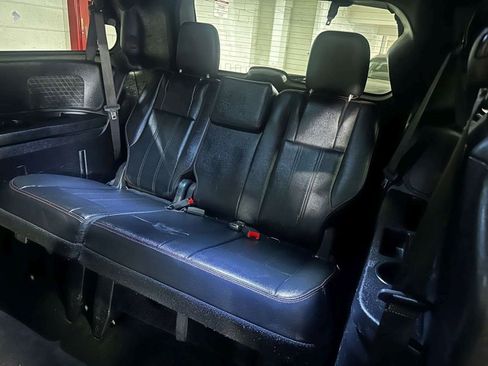 Used 2018 Dodge Grand Caravan GT image 9