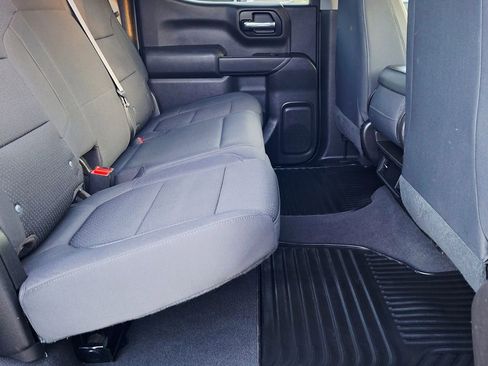 Used 2019 Chevrolet Silverado 1500 Custom Trail Boss w/ Custom Convenience Package AWD/4WD image 13