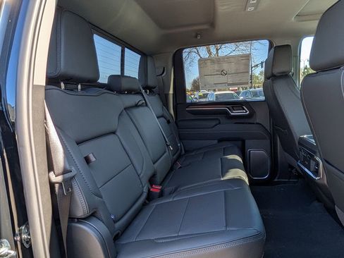 New 2026 GMC Sierra 3500 Denali w/ Denali Reserve Package AWD/4WD image 30