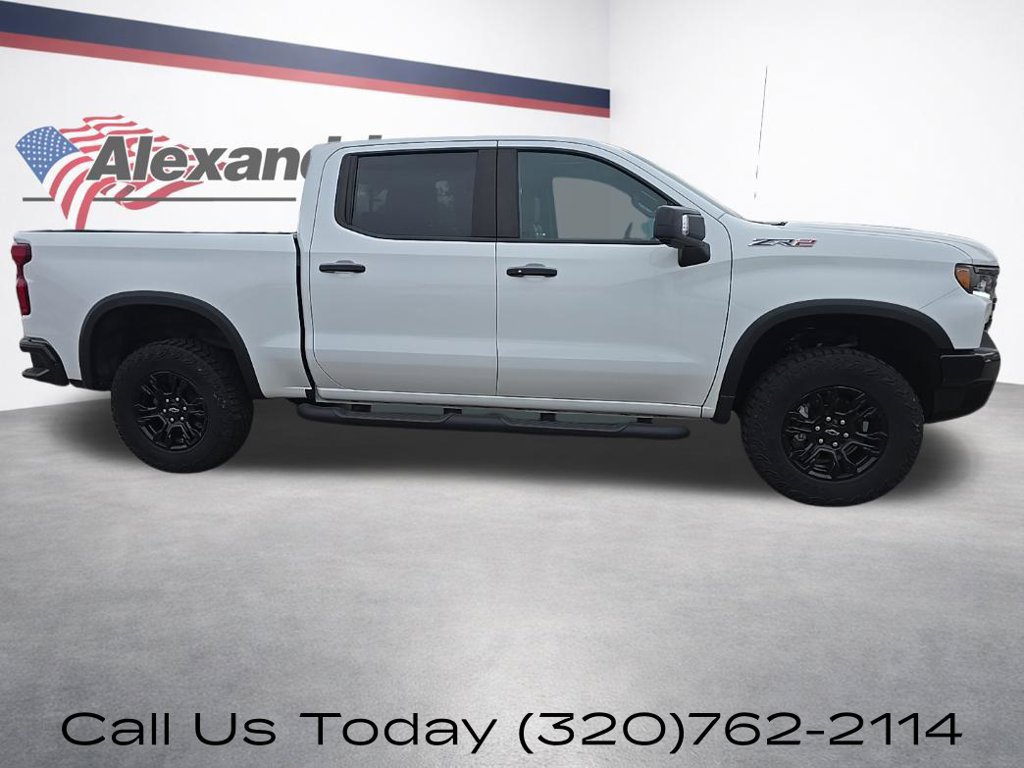 Used 2023 Chevrolet Silverado 1500 ZR2 AWD/4WD image 5