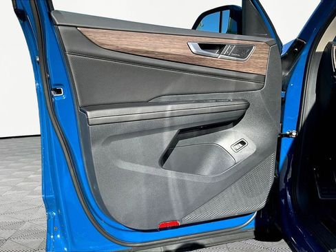 New 2026 Volkswagen Atlas SEL Premium R-Line image 21