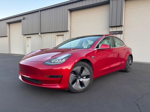 Used 2020 Tesla Model 3 Long Range AWD/4WD image 5