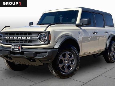 Used 2025 Ford Bronco Big Bend AWD/4WD image 1