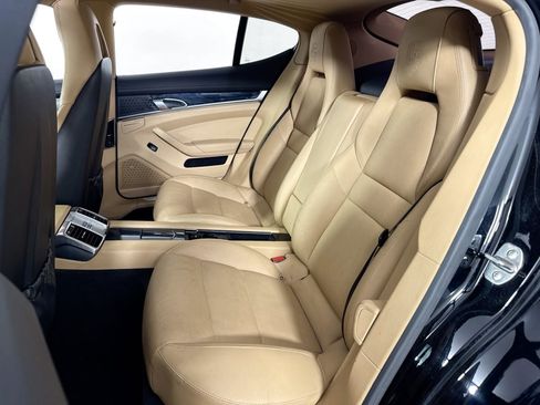 Used 2013 Porsche Panamera image 29