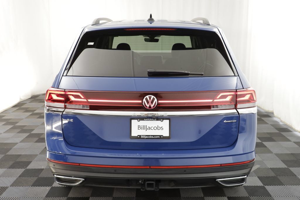 Used 2026 Volkswagen Atlas SE w/ Black Wheel Package AWD/4WD image 16