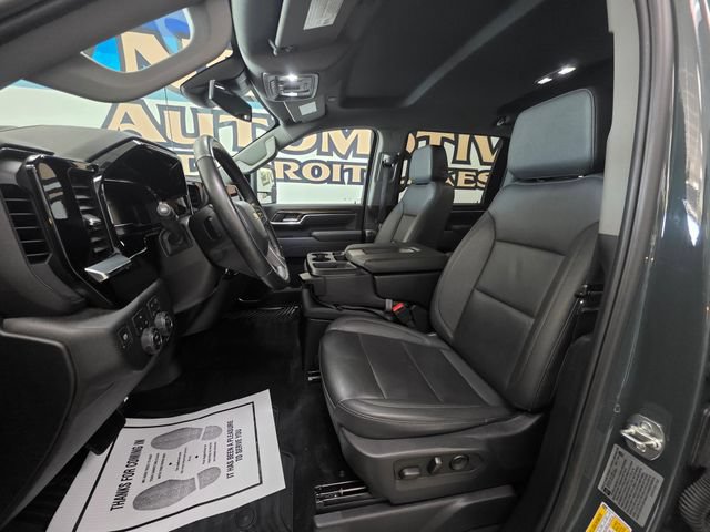 Used 2025 Chevrolet Silverado 3500 LT w/ All Star Edition AWD/4WD image 16