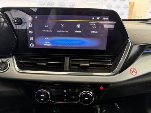 Used 2026 Chevrolet Trax LT image 38