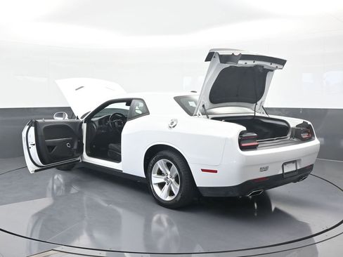 Used 2023 Dodge Challenger SXT image 68