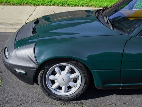 Used 1991 MAZDA MX-5 Miata Special Edition image 4