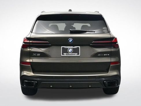 New 2026 BMW X5 xDrive50e w/ M Sport Package AWD/4WD image 6