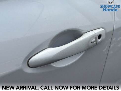 Used 2020 Nissan Kicks SR w/ Exterior Package image 10