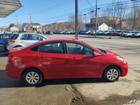 Used 2016 Hyundai Accent SE image 7