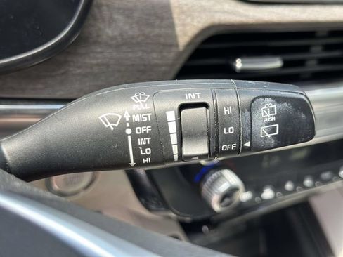 Used 2020 Kia Telluride EX w/ EX Premium Package FWD image 27