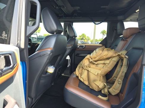 Used 2024 Ford Bronco Outer Banks image 10