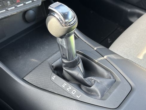 Used 2024 Ford Mustang Convertible RWD image 25