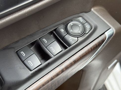 Used 2020 GMC Sierra 1500 Denali w/ Denali Ultimate Package image 15